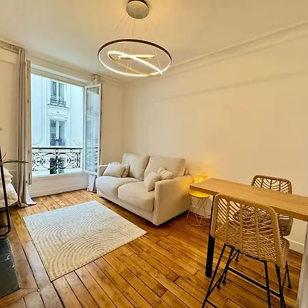 Nouveau Apartman Párizs