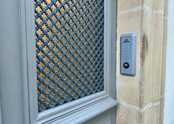 Nouveau *